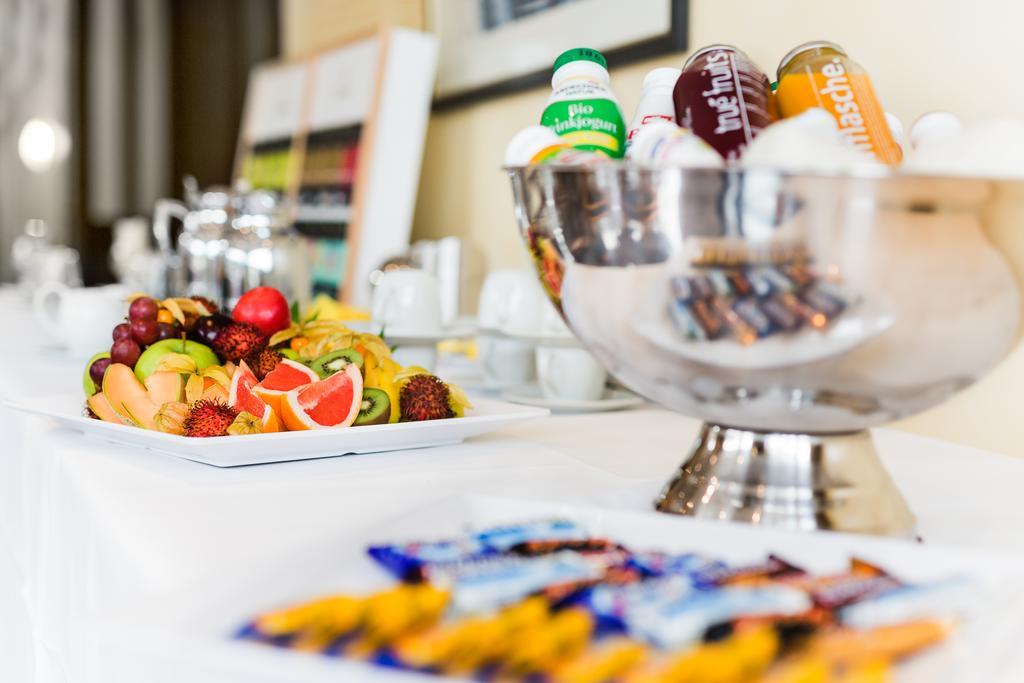Hotel Villa Marburg Im Park Heigenbruecken Екстериор снимка
