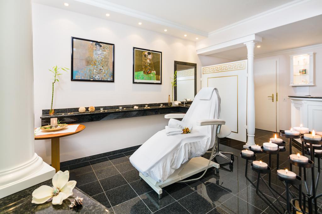 Hotel Villa Marburg Im Park Heigenbruecken Екстериор снимка