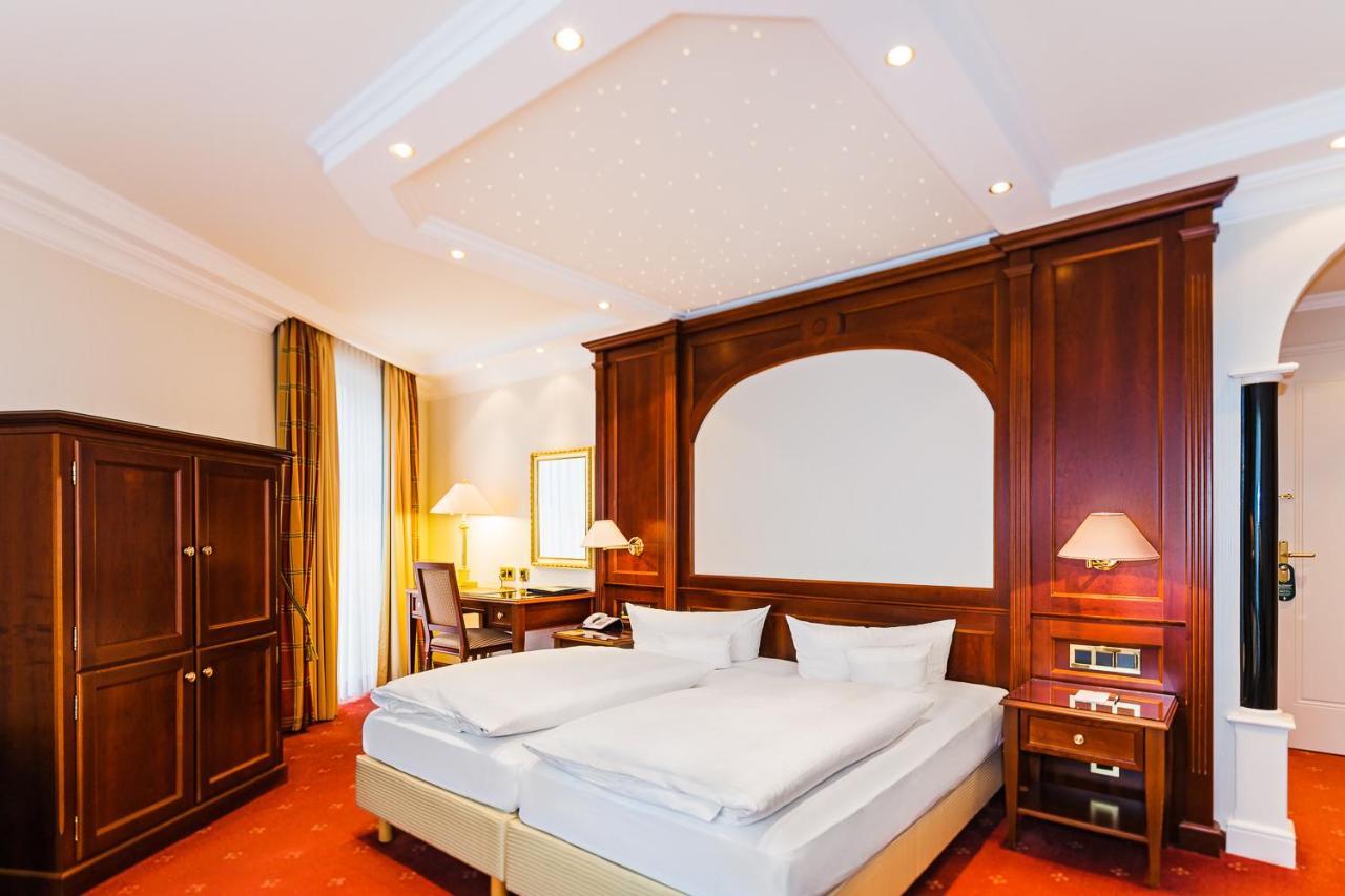 Hotel Villa Marburg Im Park Heigenbruecken Екстериор снимка